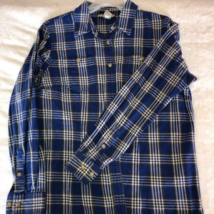 Nearly New Duluth Flannel - perfect for winter!
